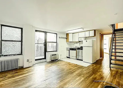 29 7th Avenue South - Photo 1
