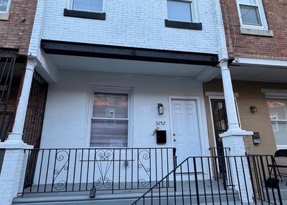 3252 N Hope Street - Photo 1