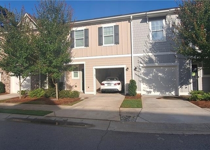 1511 Vernon Boulevard - Photo 1