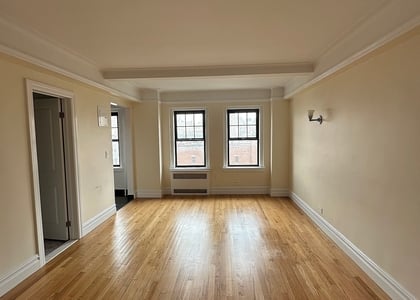 Christopher Street - Photo 1