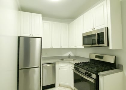 East 80 Street - Photo 1