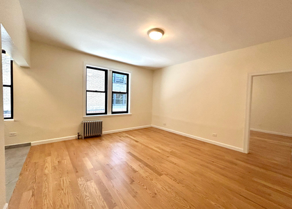 West 10th & Bleecker - Photo 1