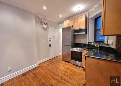 East 23 Street - Photo 1
