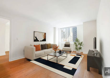 East 54 Street - Photo 1