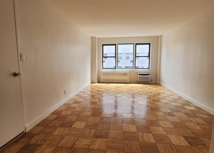 East 36th Street - Photo 1