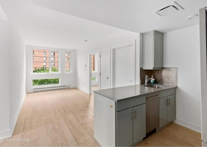306 W 142nd St - Photo 1