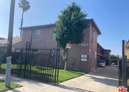 1101 W 106th Street - Photo 1