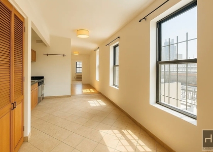2nd Avenue - Photo 1