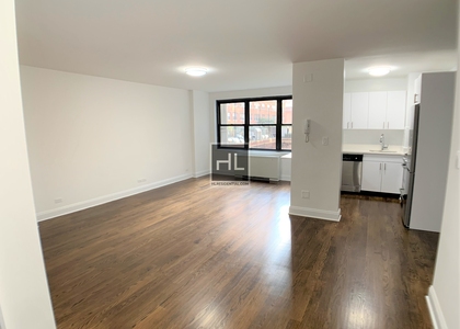 5 Avenue - Photo 1