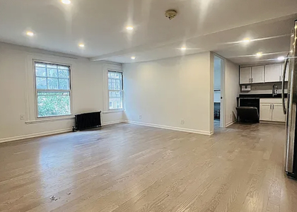18 Barrow Street - Photo 1