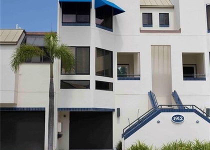 1912 Harbourside Drive - Photo 1