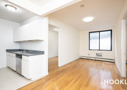 924 Metropolitan Avenue - Photo 1
