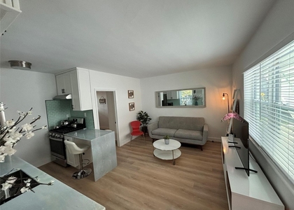 1315 Se 2nd Street - Photo 1