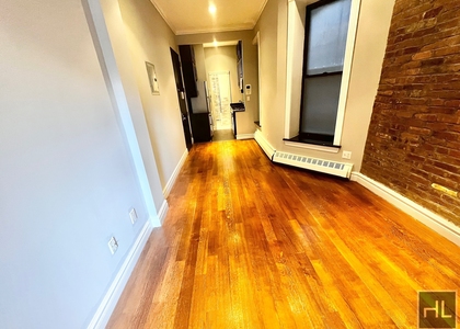 East 28 Street - Photo 1