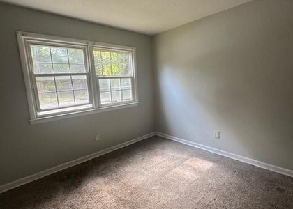 2122 Malloy Street - Photo 1