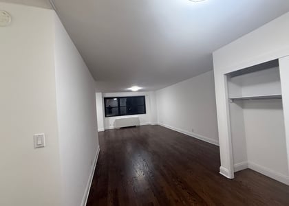 401 East 88th Street - Photo 1
