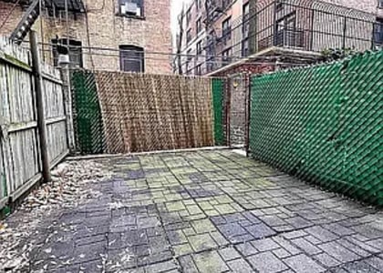 East 89th Street Between 1st & - Photo 1