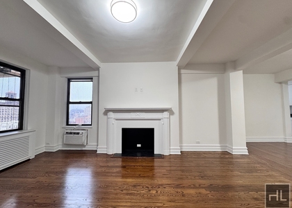 5 Avenue - Photo 1