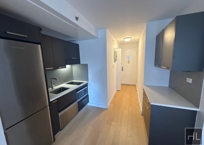 East 39th Street - Photo 1