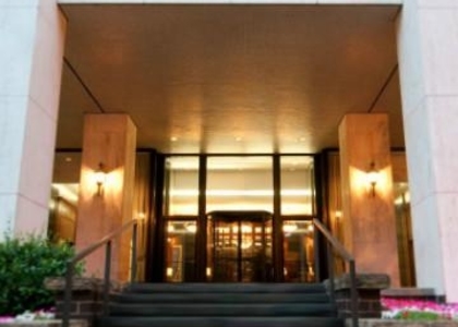 East 87th Street - Photo 1
