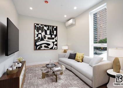 92 Manhattan Avenue - Photo 1