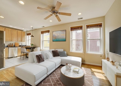 1030 Fairmont Street Nw - Photo 1