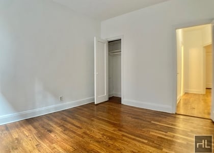First Avenue - Photo 1