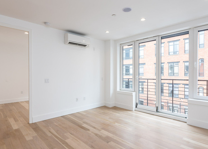 4 North Henry Street - Photo 1