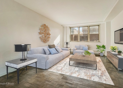 63 E 9th St - Photo 1