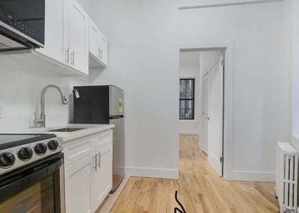 416 West 49th Street - Photo 1