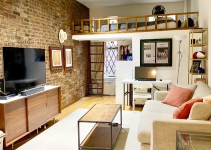 224 E 27th Street - Photo 1