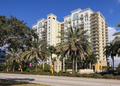 800 N Tamiami Trail - Photo 1