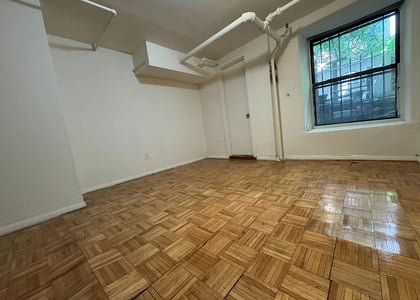 East 89th Street - Photo 1