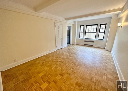 Christopher Street - Photo 1