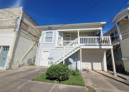 610 16th Street - Photo 1