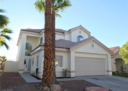 5423 Dancing Bear Drive - Photo 1