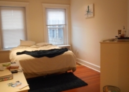 200 Winthrop Rd - Photo 1