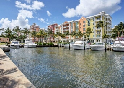 806 E Windward 301 Way - Photo 1