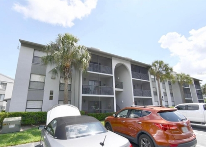 1132 S Pine Ridge Circle - Photo 1