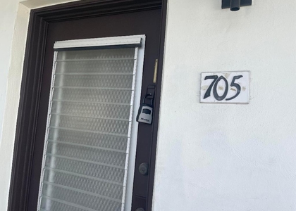 705 Normandy O - Photo 1