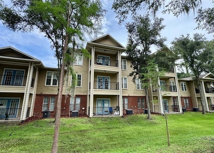 3443 Sw 24th Street - Photo 1