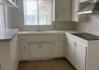 620 Edgewood Street - Photo 1