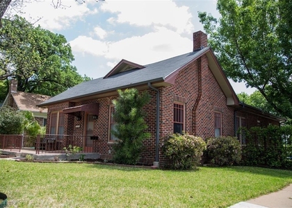 1115 W 22 1/2 St - Photo 1