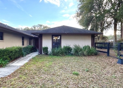 7444 Nw 14th Street - Photo 1