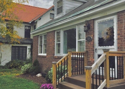 718 Western Avenue - Photo 1