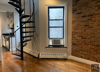 East 28 Street - Photo 1