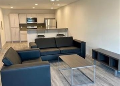 290 S Mcilhaney Street - Photo 1
