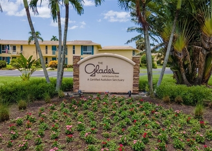 96 Glades Boulevard - Photo 1