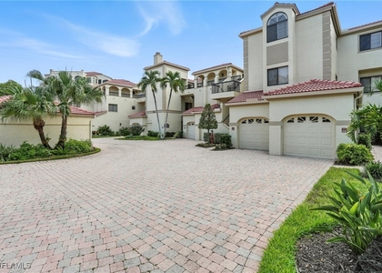 7032 Pelican Bay Boulevard - Photo 1