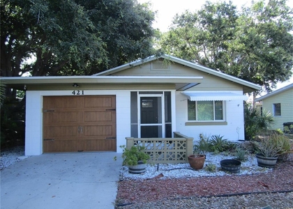 421 Riviera Street - Photo 1